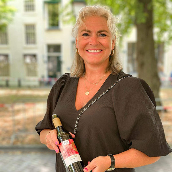 Esther Blom